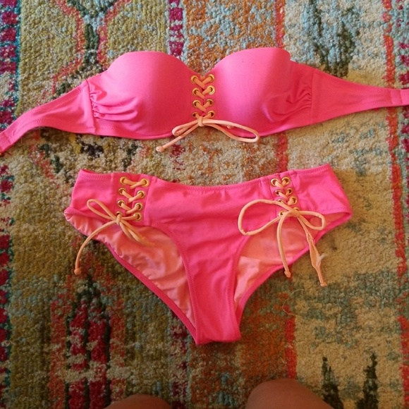 Swimsuit - Picture 1 of 2